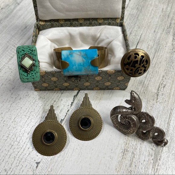 Jan Michaels Collectibles Bundle - Picture 9 of 15